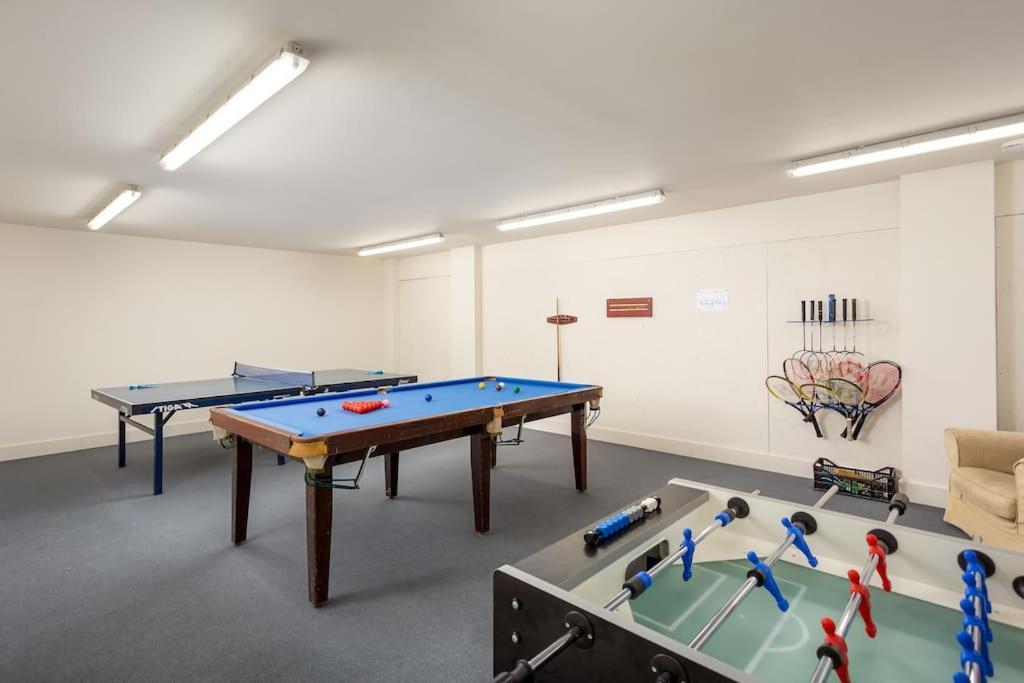 צ'לטנהם Stanway House, 8 Bedroom, 8 Bath מראה חיצוני תמונה