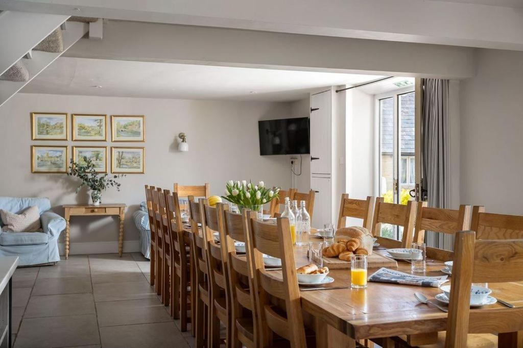 צ'לטנהם Stanway House, 8 Bedroom, 8 Bath מראה חיצוני תמונה